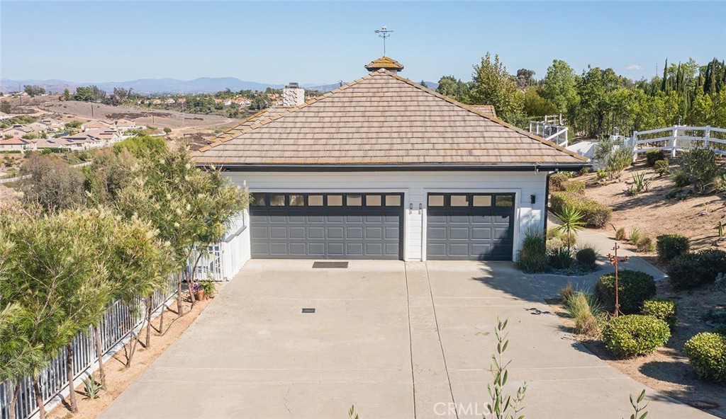 40175 Paseo Sereno Property Photo 9