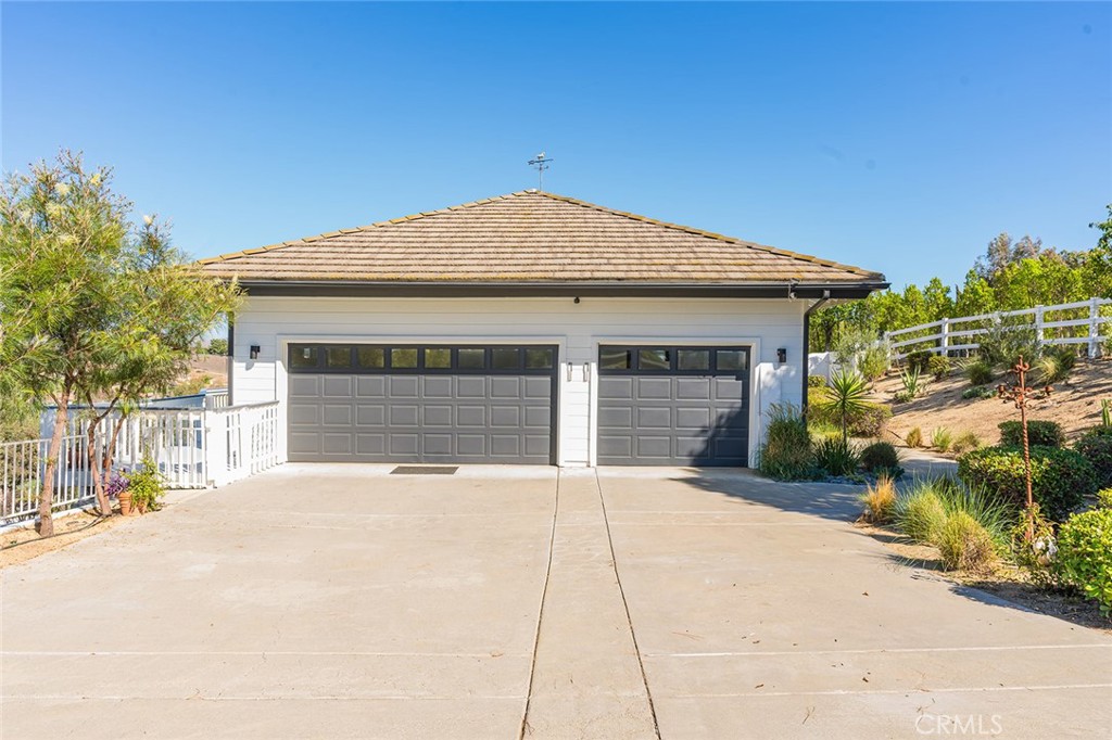 40175 Paseo Sereno Property Photo 12