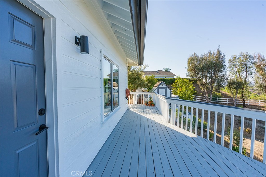40175 Paseo Sereno Property Photo 19