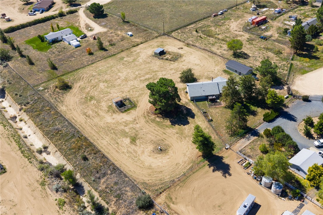 49795 Cherokee Property Photo 10