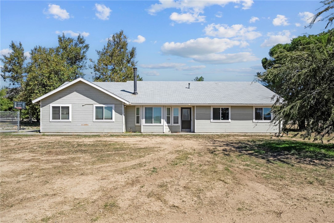 49795 Cherokee Property Photo 18