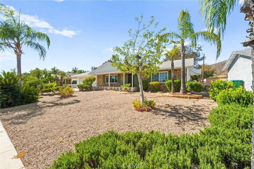 28257 Portsmouth Property Photo 4