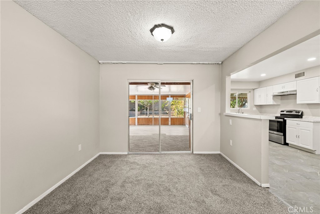 28257 Portsmouth Property Photo 13