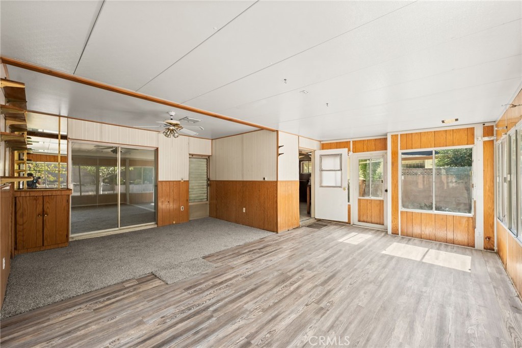 28257 Portsmouth Property Photo 32