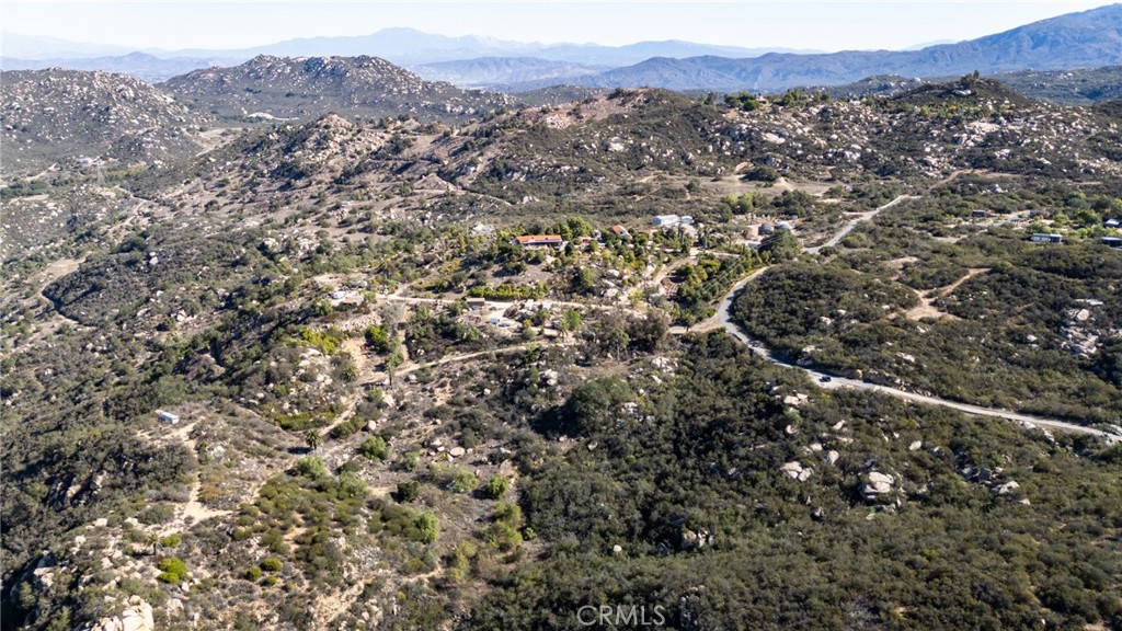 6758 Rainbow Heights Property Photo 4