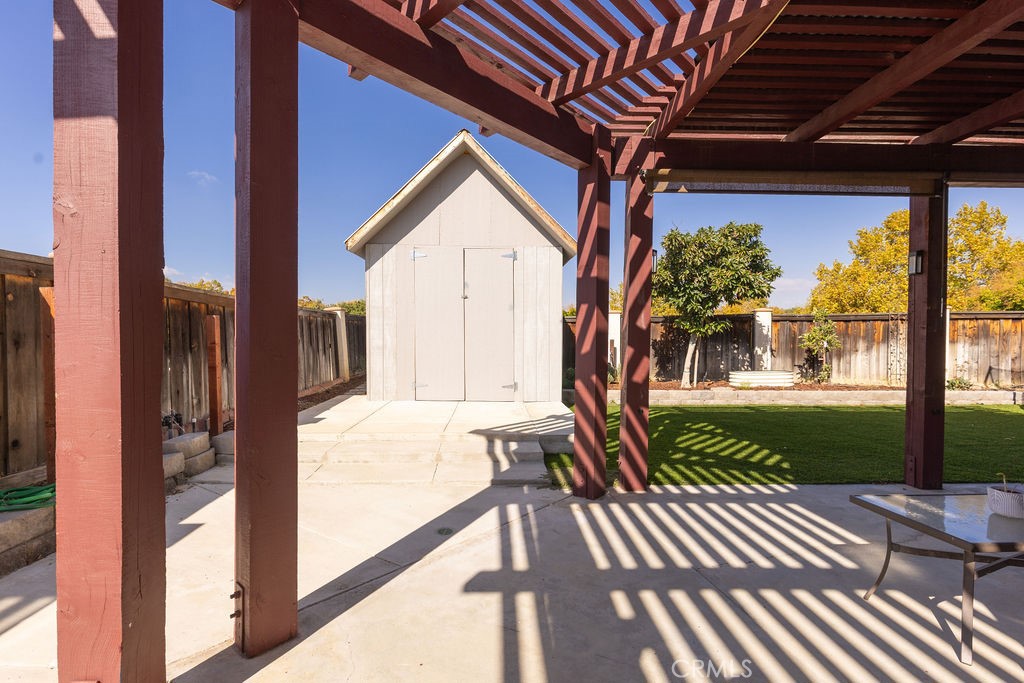 39779 Oak Cliff Drive Property Photo 20