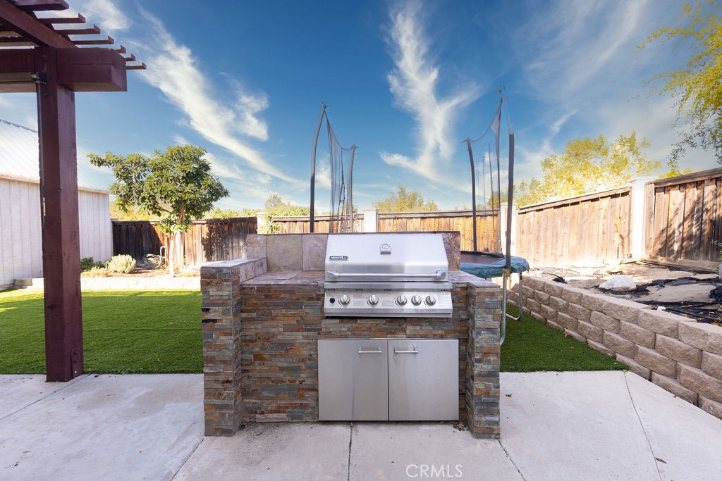 39779 Oak Cliff Drive Property Photo 22