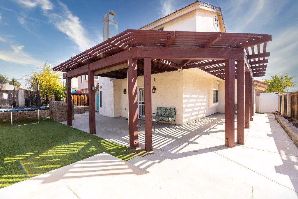 39779 Oak Cliff Drive Property Photo 24