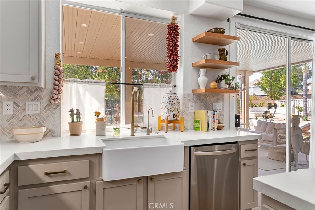 23427 Mountain Song Property Photo 17