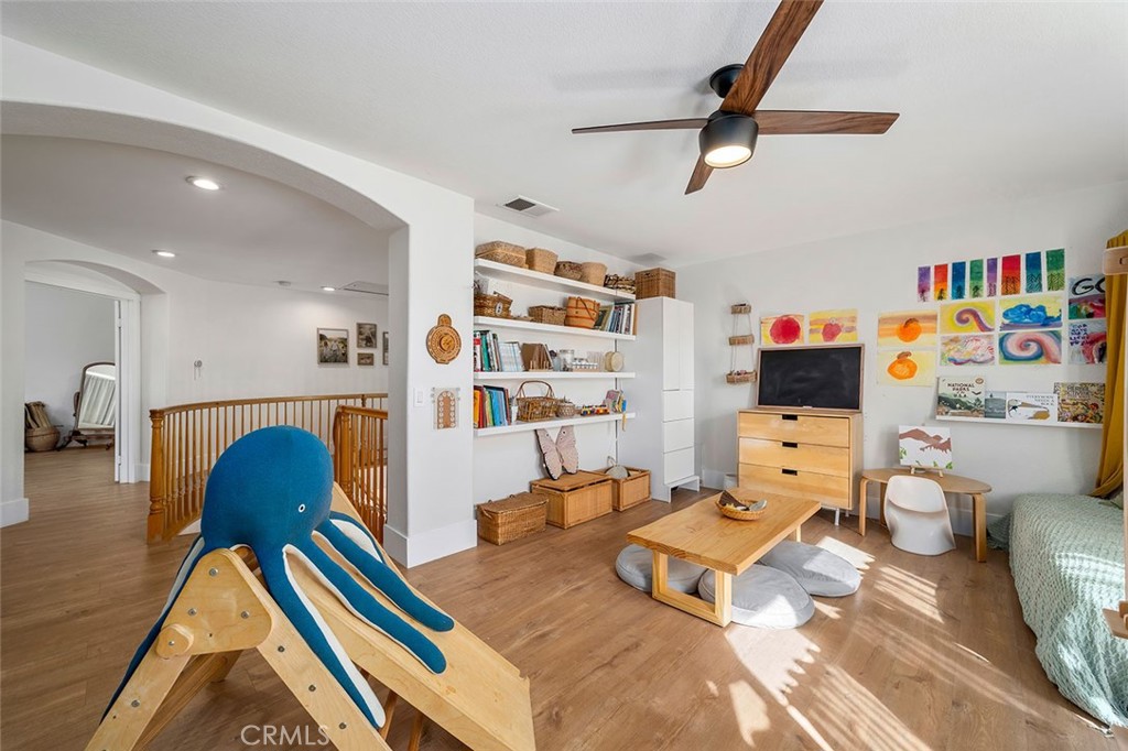 23427 Mountain Song Property Photo 25