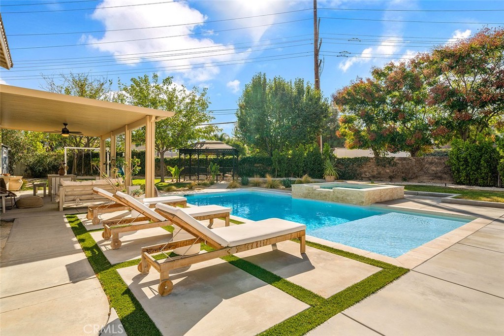 23427 Mountain Song Property Photo 44