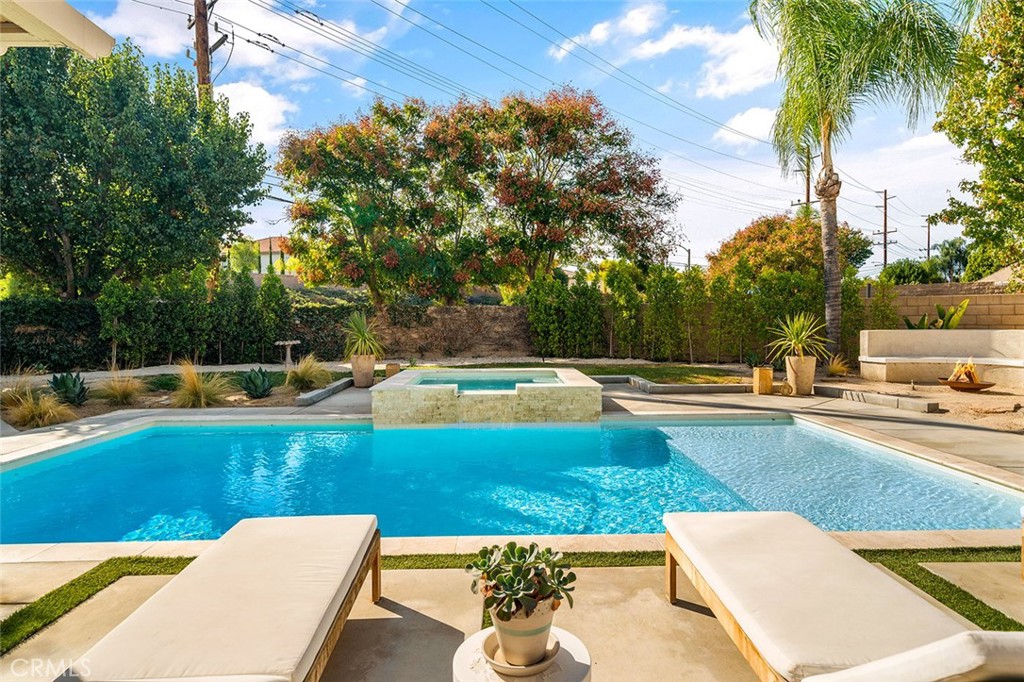 23427 Mountain Song Property Photo 46