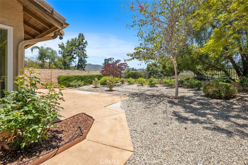 4346 Los Padres Drive Property Photo 25