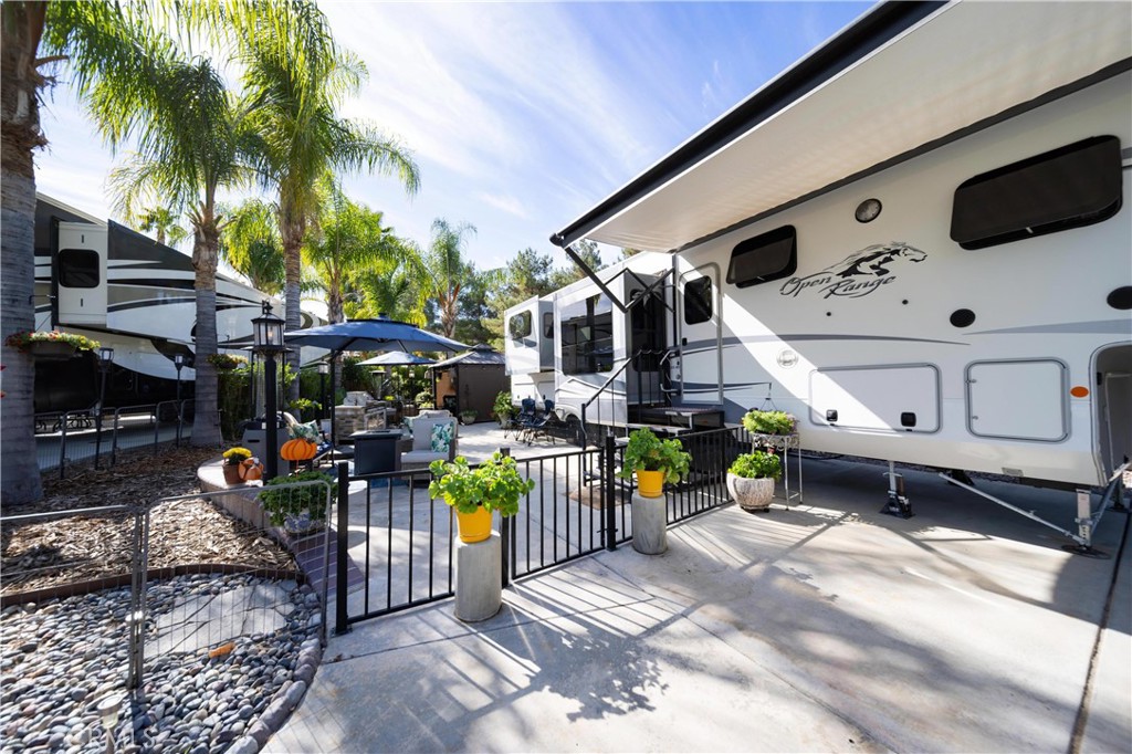 45525 Highway 79 Site 231 Property Photo 13
