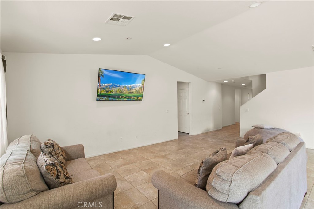 33143 Big Range Drive Property Photo 7