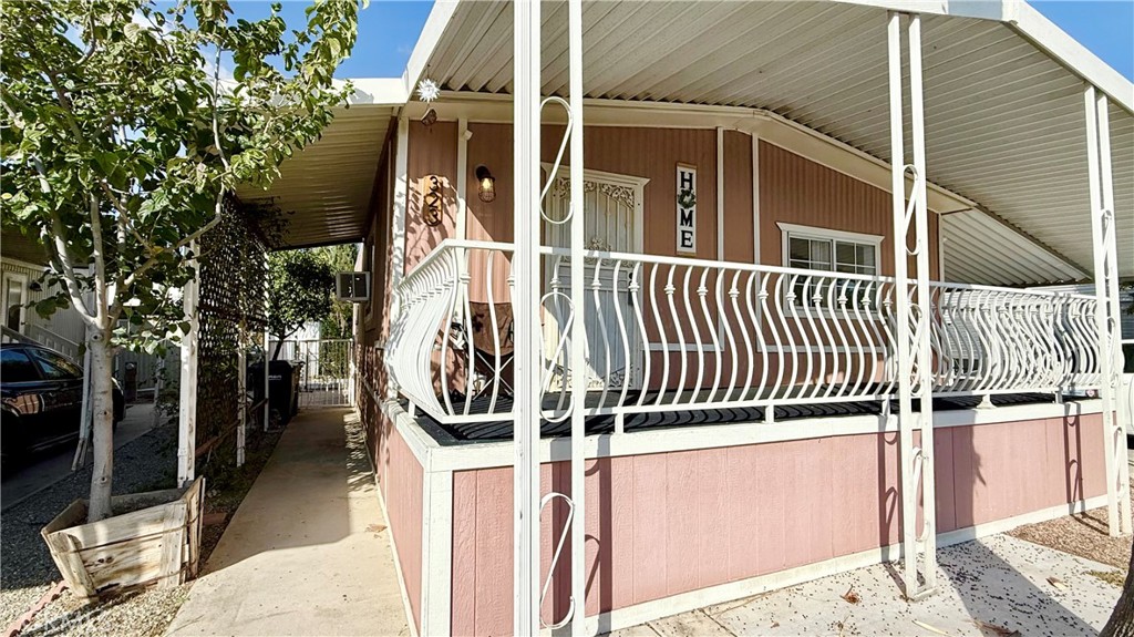 1455 S State 323 Property Photo 2