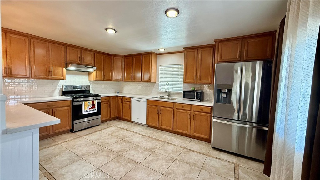 1455 S State 323 Property Photo 6