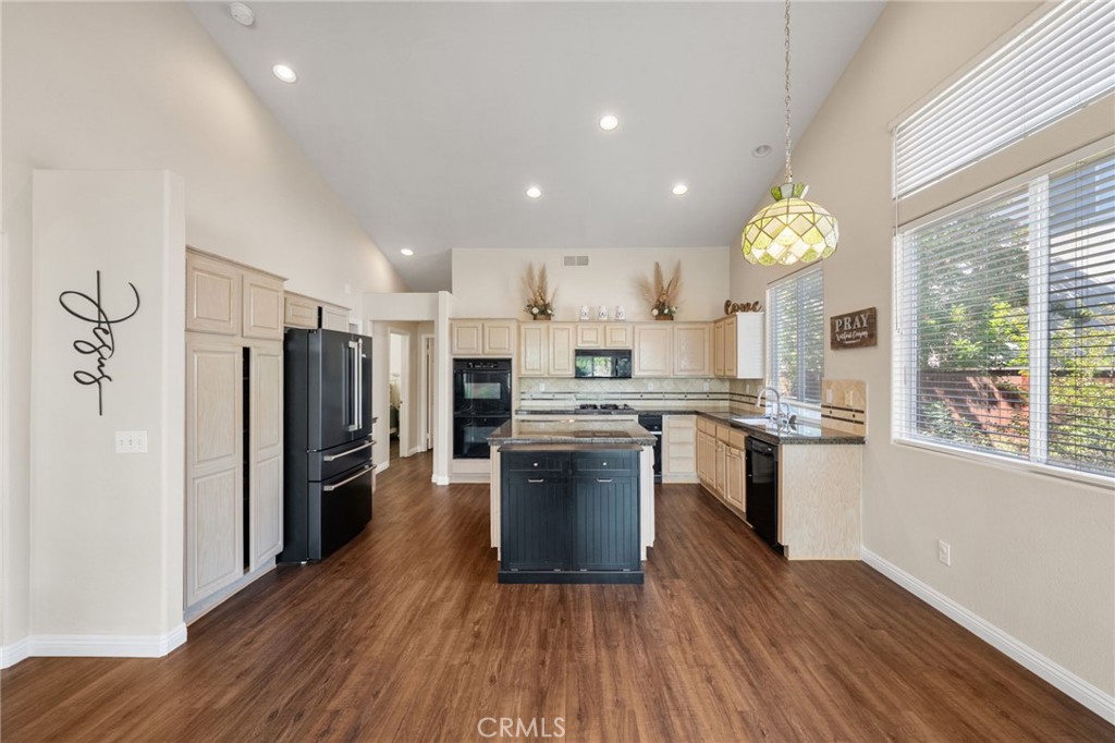 36012 Corte Pavia Property Photo 21