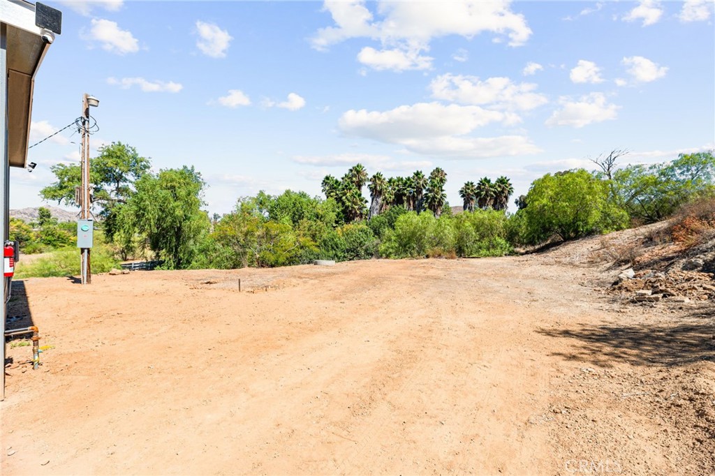 26980 Peach Street Property Photo 6