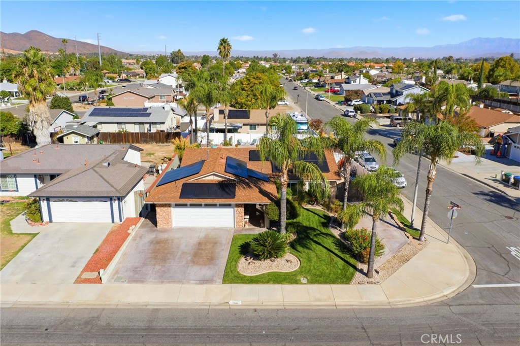 26110 Lazy Creek Road Property Photo 3