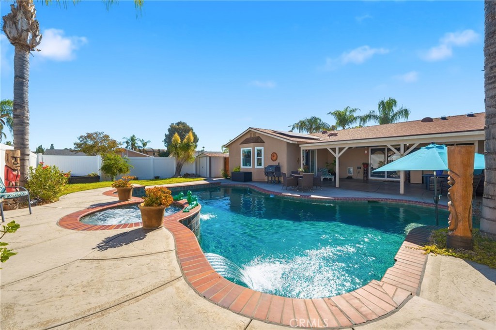 26110 Lazy Creek Road Property Photo 15