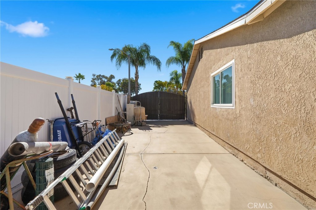 26110 Lazy Creek Road Property Photo 19