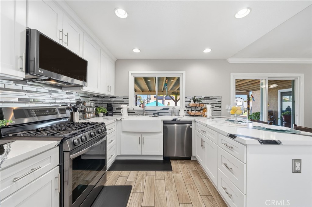 26110 Lazy Creek Road Property Photo 29