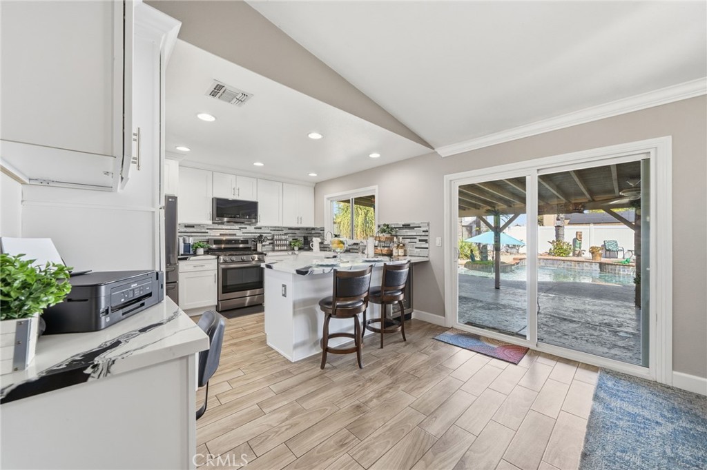 26110 Lazy Creek Road Property Photo 33