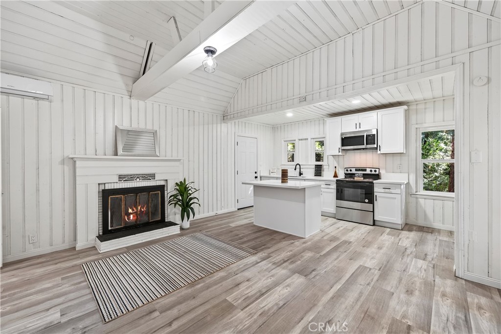 23740 Skyland Property Photo 4