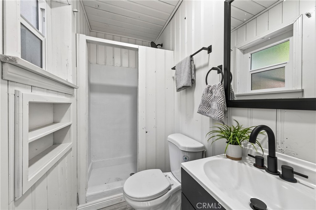 23740 Skyland Property Photo 18