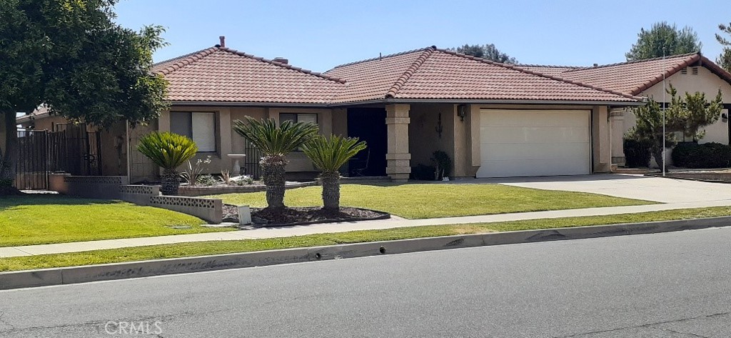 1484 Pepper Tree Drive Property Photo 1