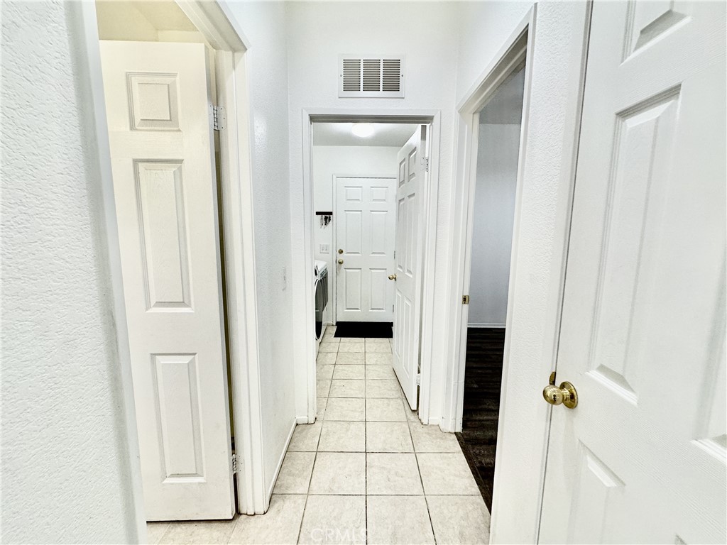 36676 Lynwood Ave Property Photo 14