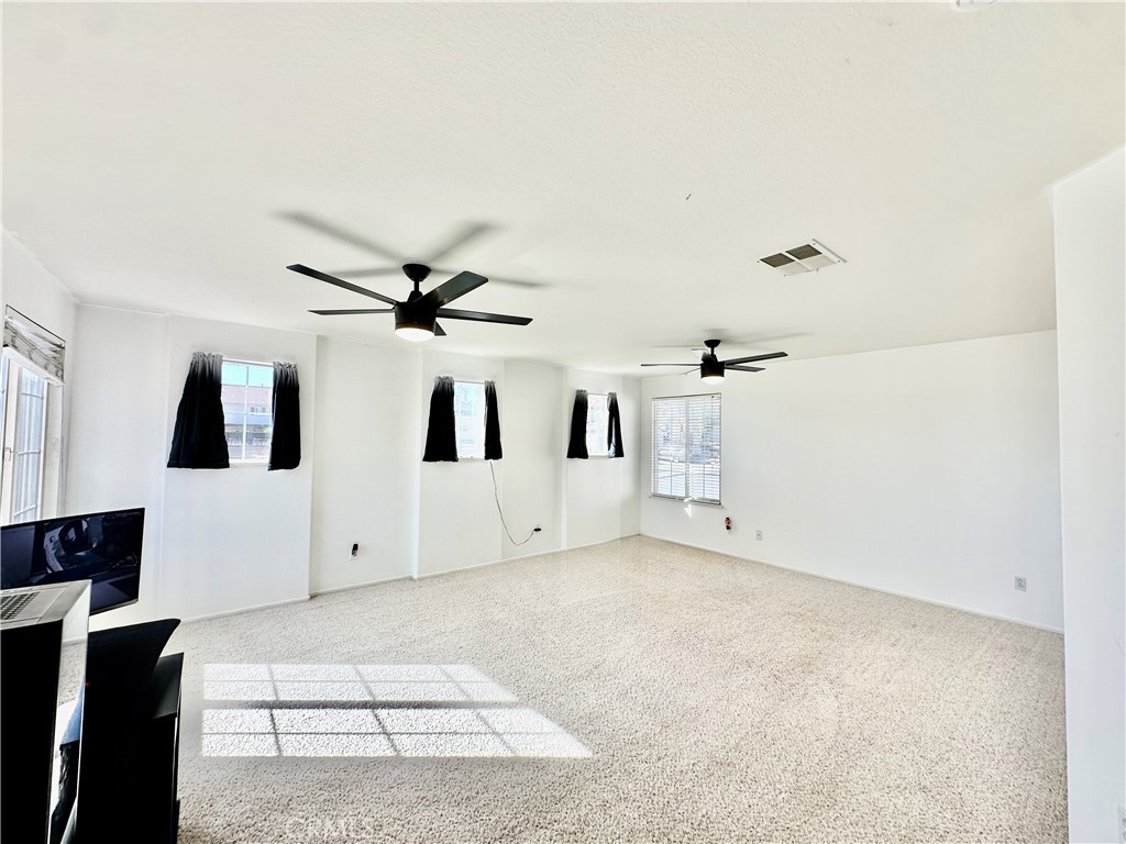 36676 Lynwood Ave Property Photo 43
