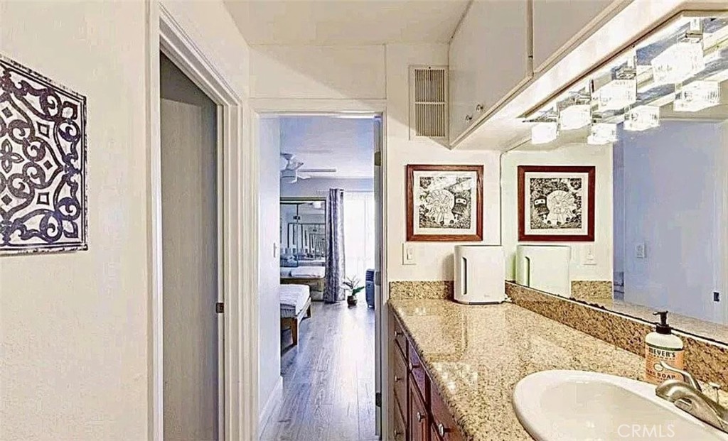 1621 Hotel S Property Photo 8