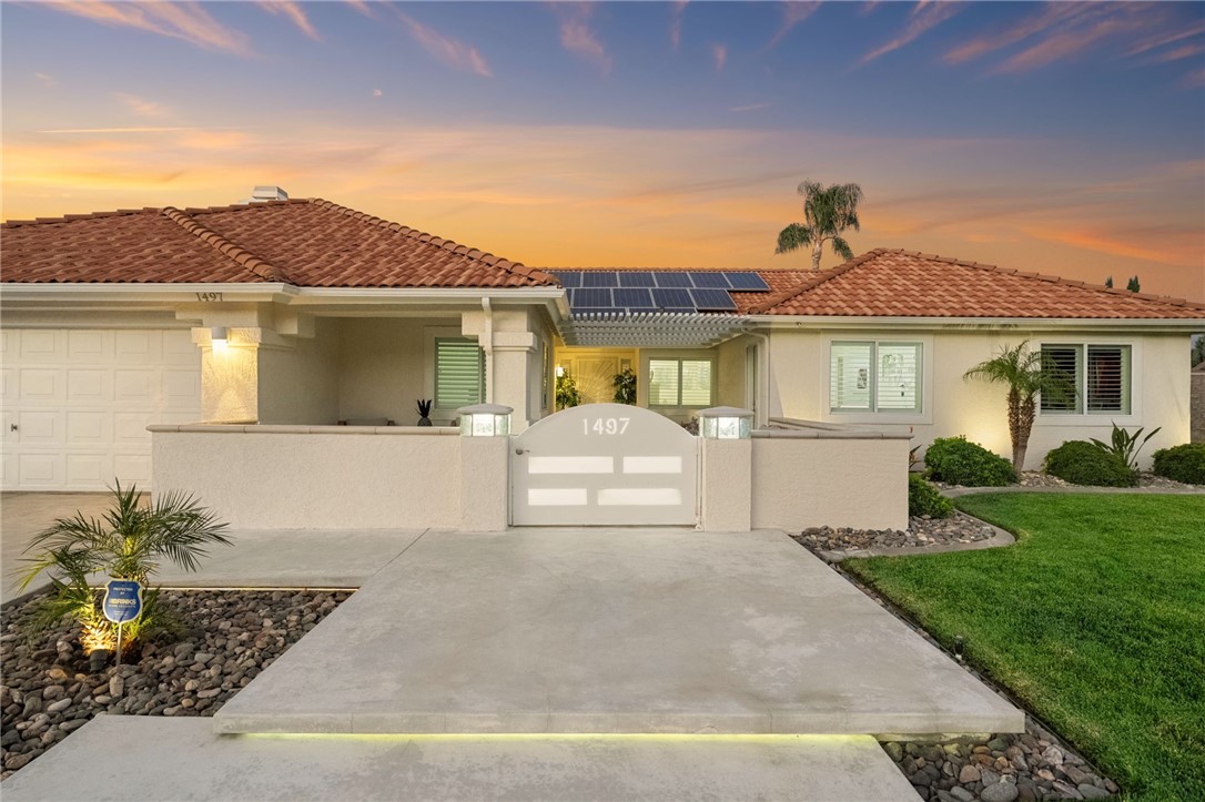 1497 Park Property Photo 2