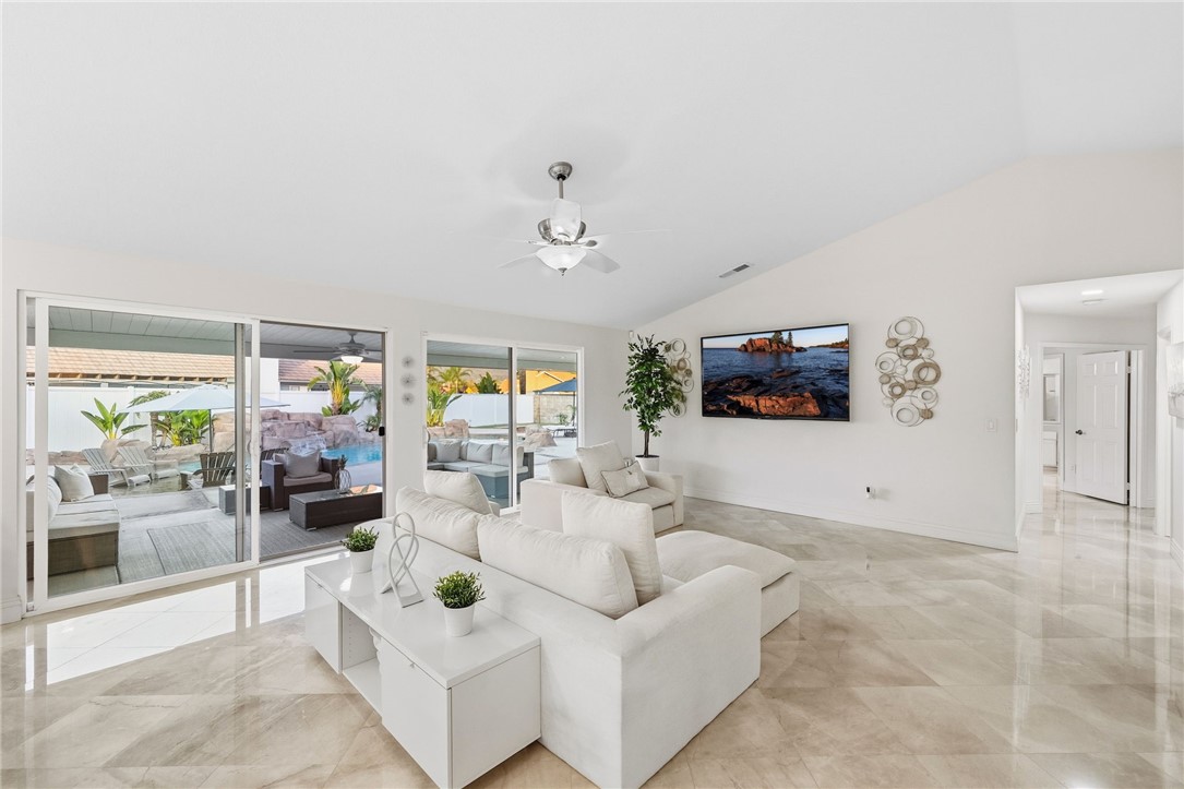 1497 Park Property Photo 6