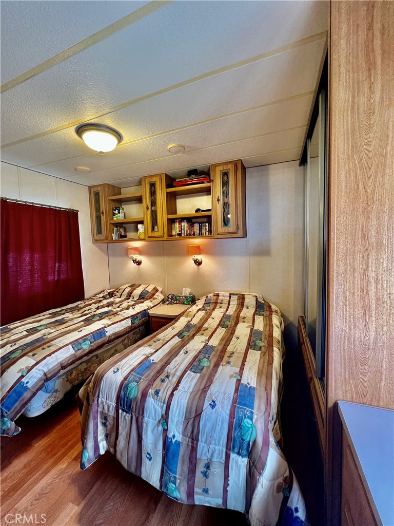 1417 Western Property Photo 12