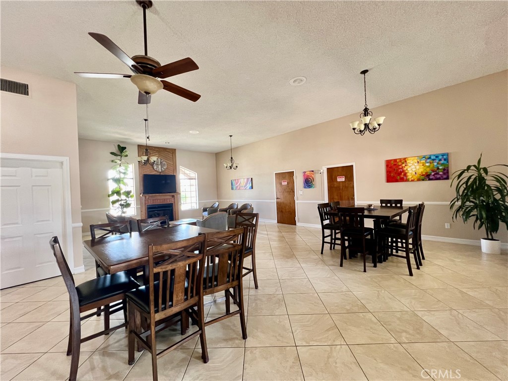1417 Western Property Photo 19