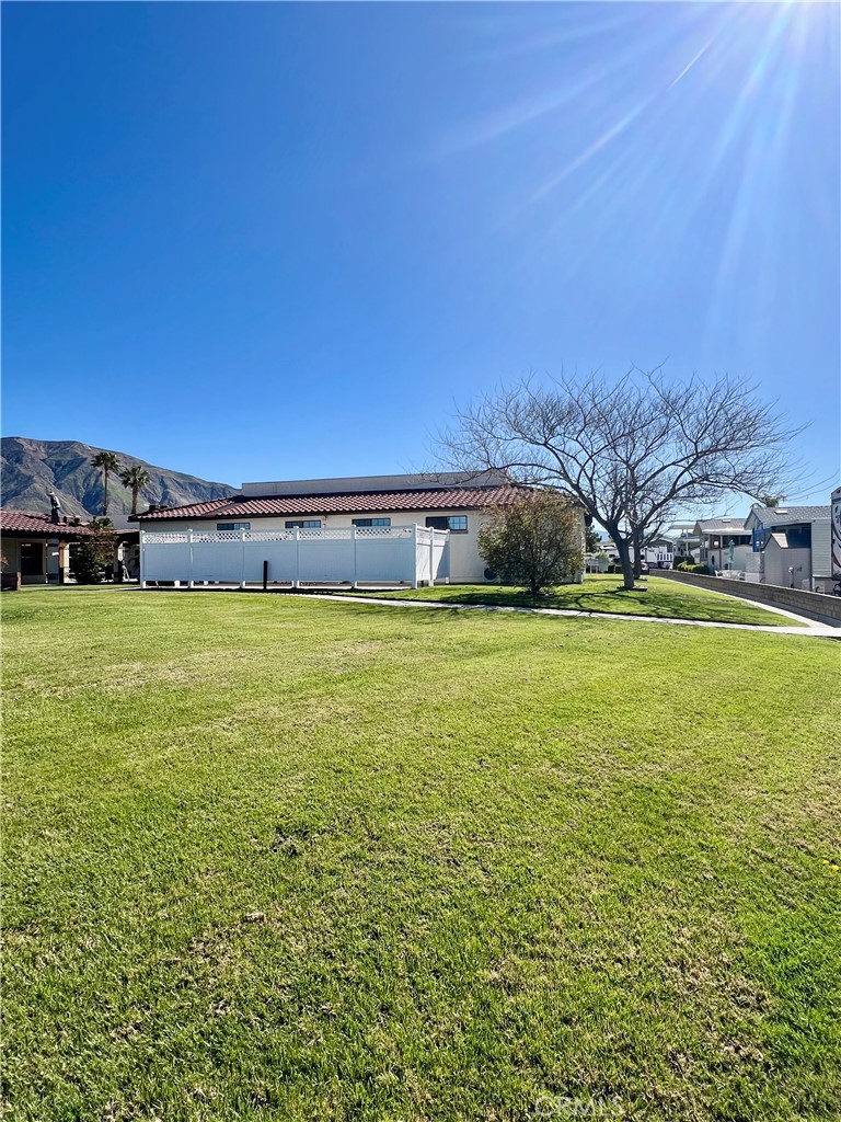 1417 Western Property Photo 33