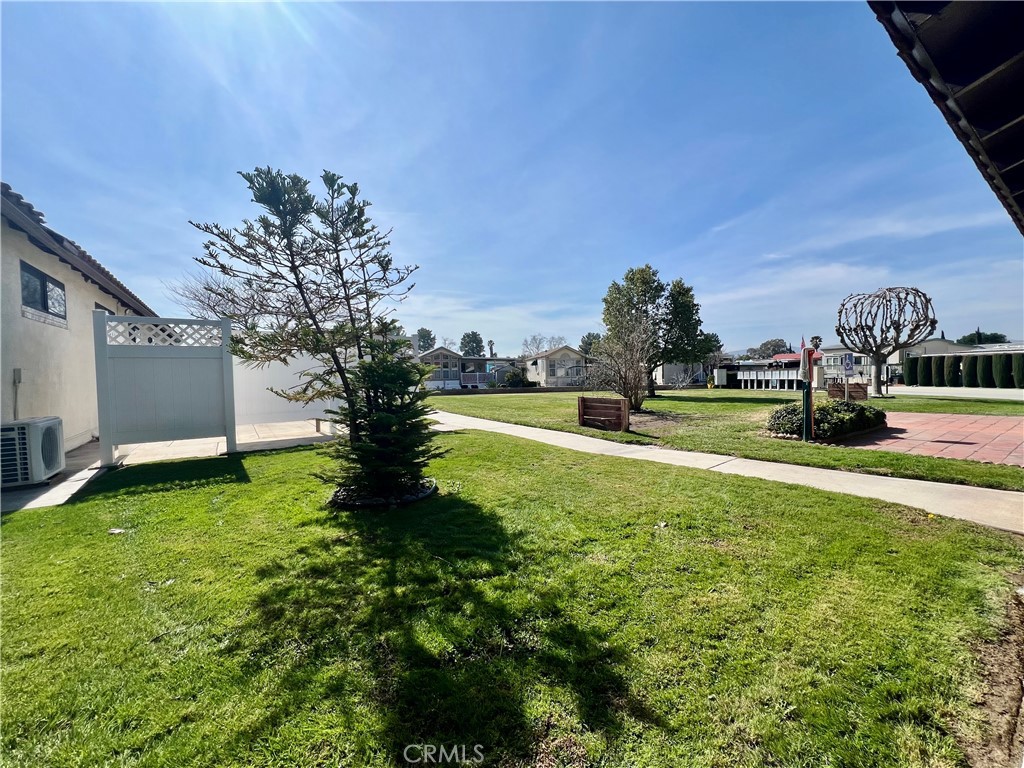 1417 Western Property Photo 34