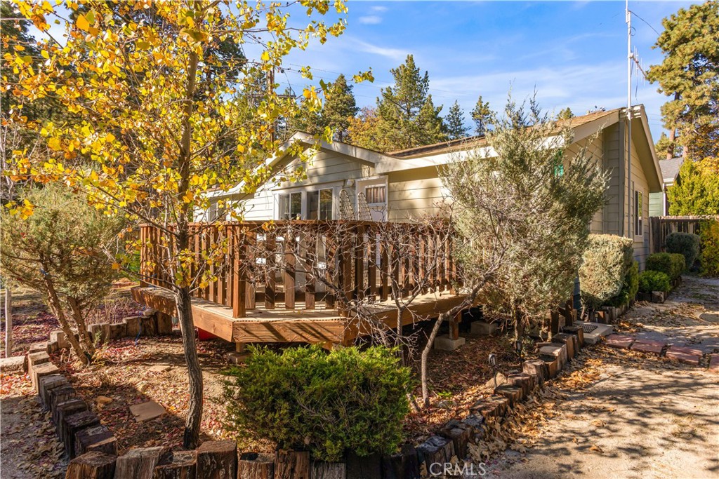 23700 Clement Way Property Photo 1