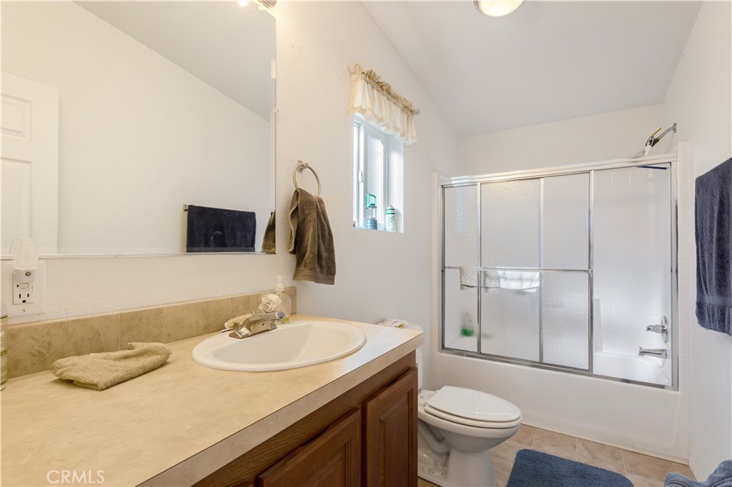 23700 Clement Way Property Photo 17
