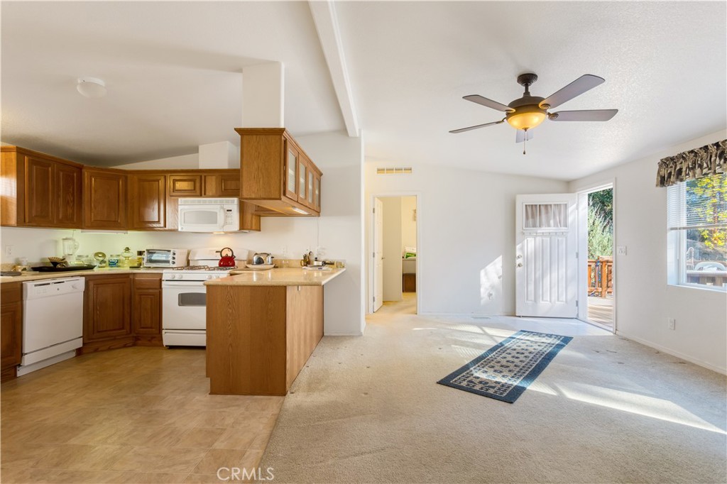 23700 Clement Way Property Photo 18