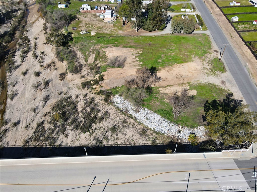 0 New Clay Property Photo 12