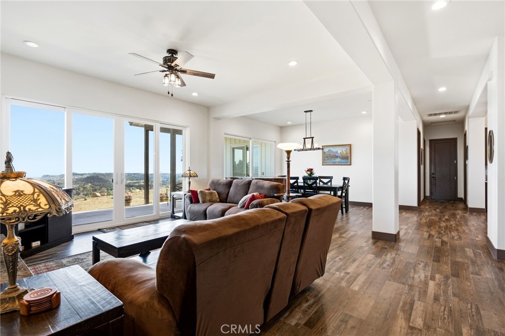 39472 Vista Del Bosque Property Photo 6