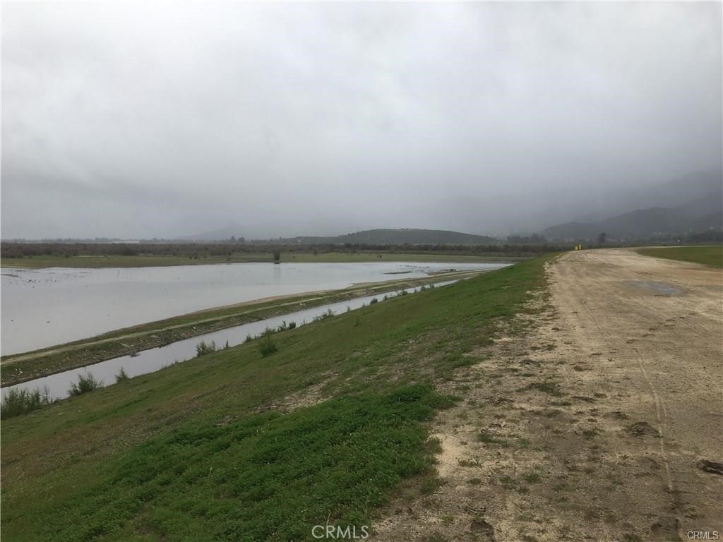 0 Off Diamond Property Photo 2