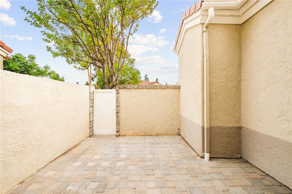 38521 Glen Abbey Property Photo 15