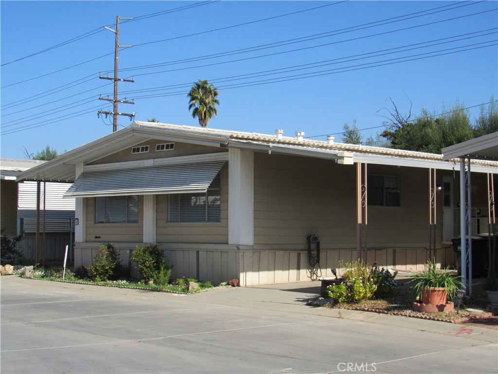 27701 Murrieta Road 6 Property Photo 2