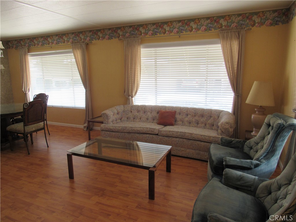 27701 Murrieta Road 6 Property Photo 6