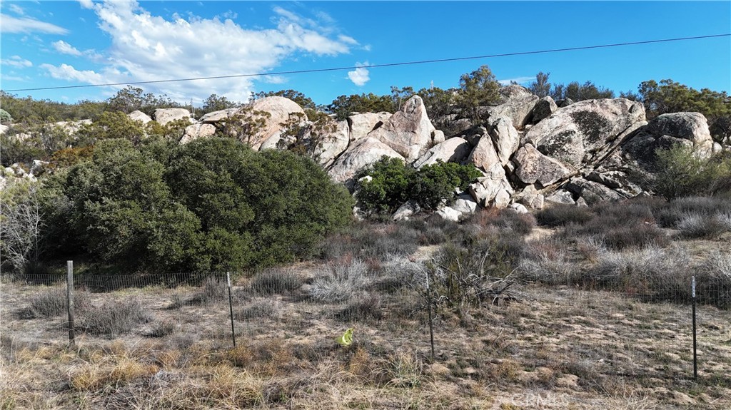 1 Ridgecrest Property Photo 5